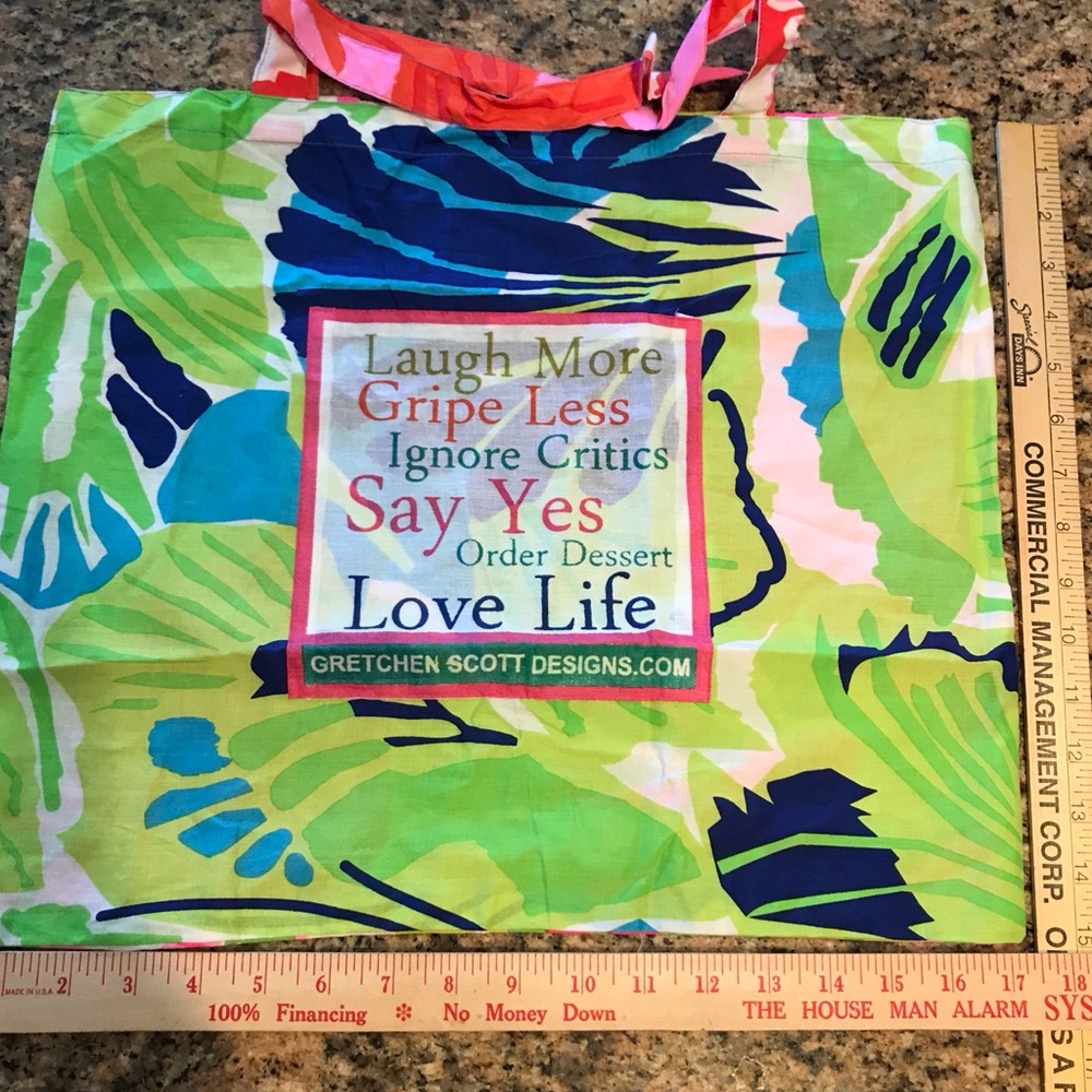 Gretchen Scott cloth beach bag